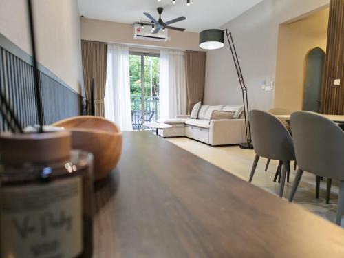 Bukit Jelutong Apartment | Tok Din Homestay Rimbun Sanctuary