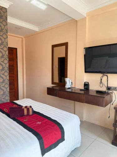 Pantai Tengah Hotel | Tomato Motel