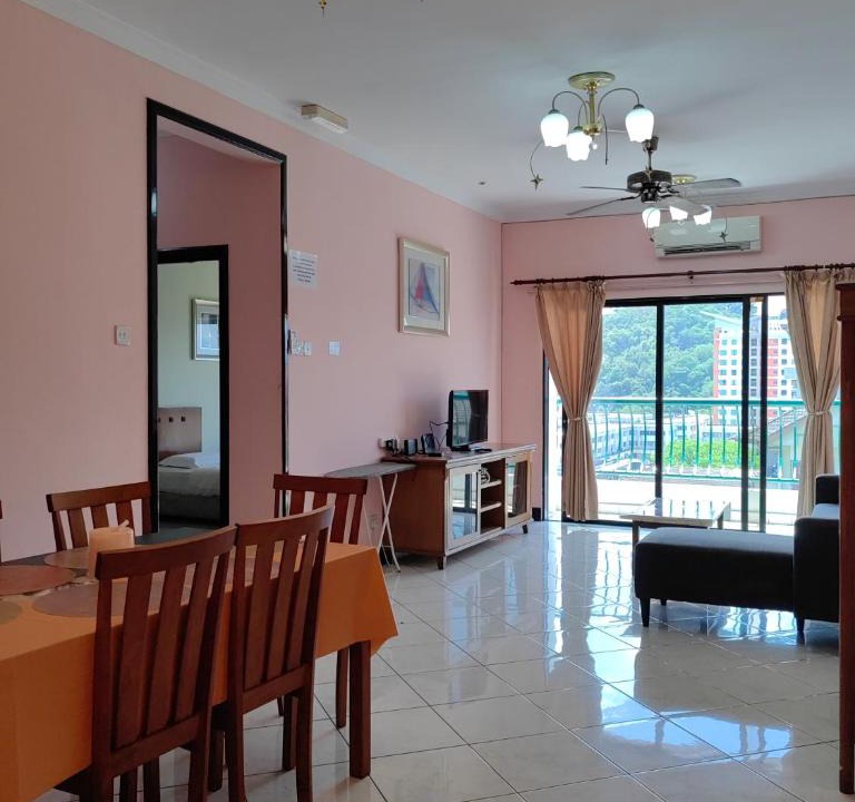 Downtown Kota Kinabalu Apartment | Town Condo - Marina Court Kota Kinabalu