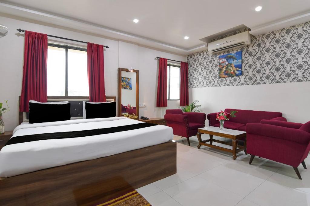 Ballygunge Hotel | Townhouse Deshapriya Park Kolkata Formerly DK Inn