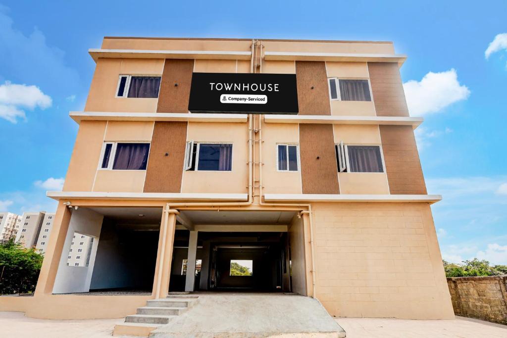 Vadapalani Hotel | Townhouse IT Chennai Formerly Radha Jayam Residency