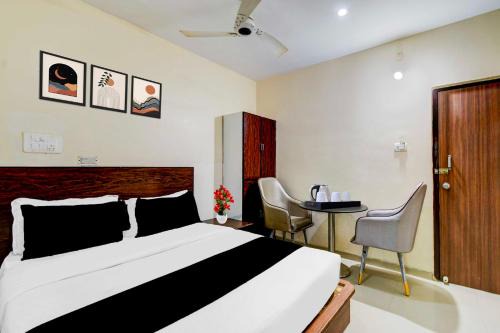 Hyderabad Hotel | Townhouse Nampally Metro Station Hyderabad