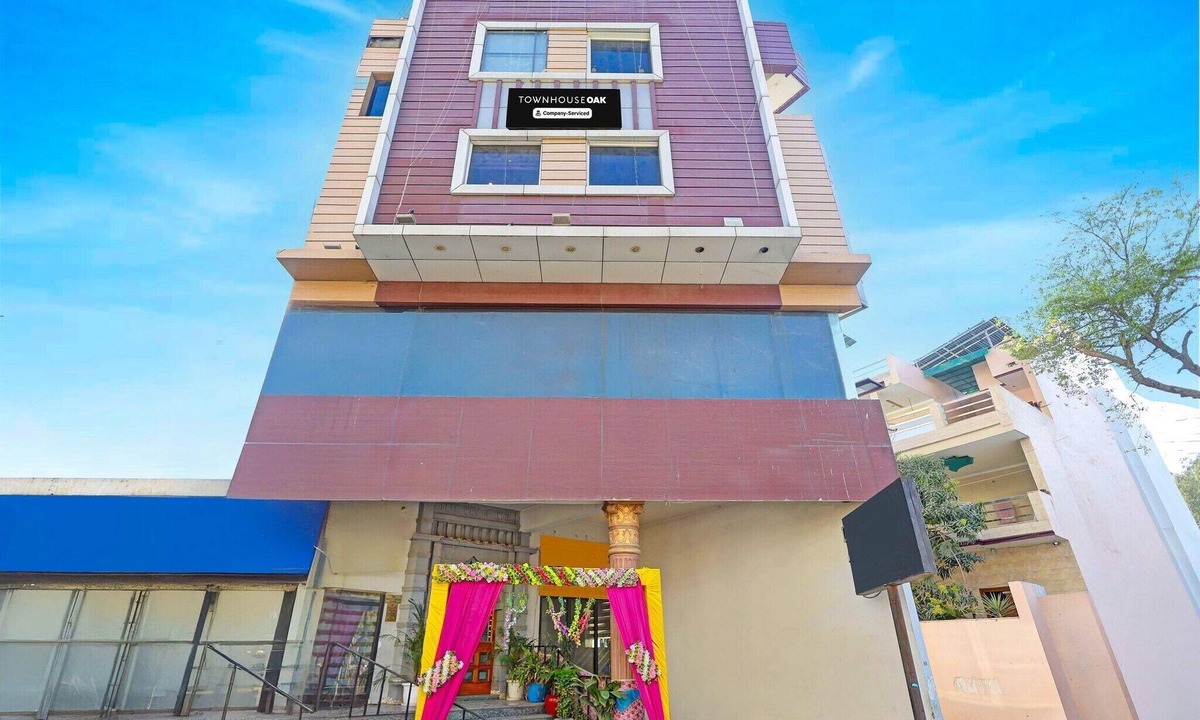 Rohtak House | Townhouse Oak Rohtak Bus Terminal