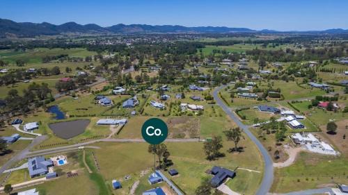 Gloucester House | Tranquil Country Escape With Scenic Views