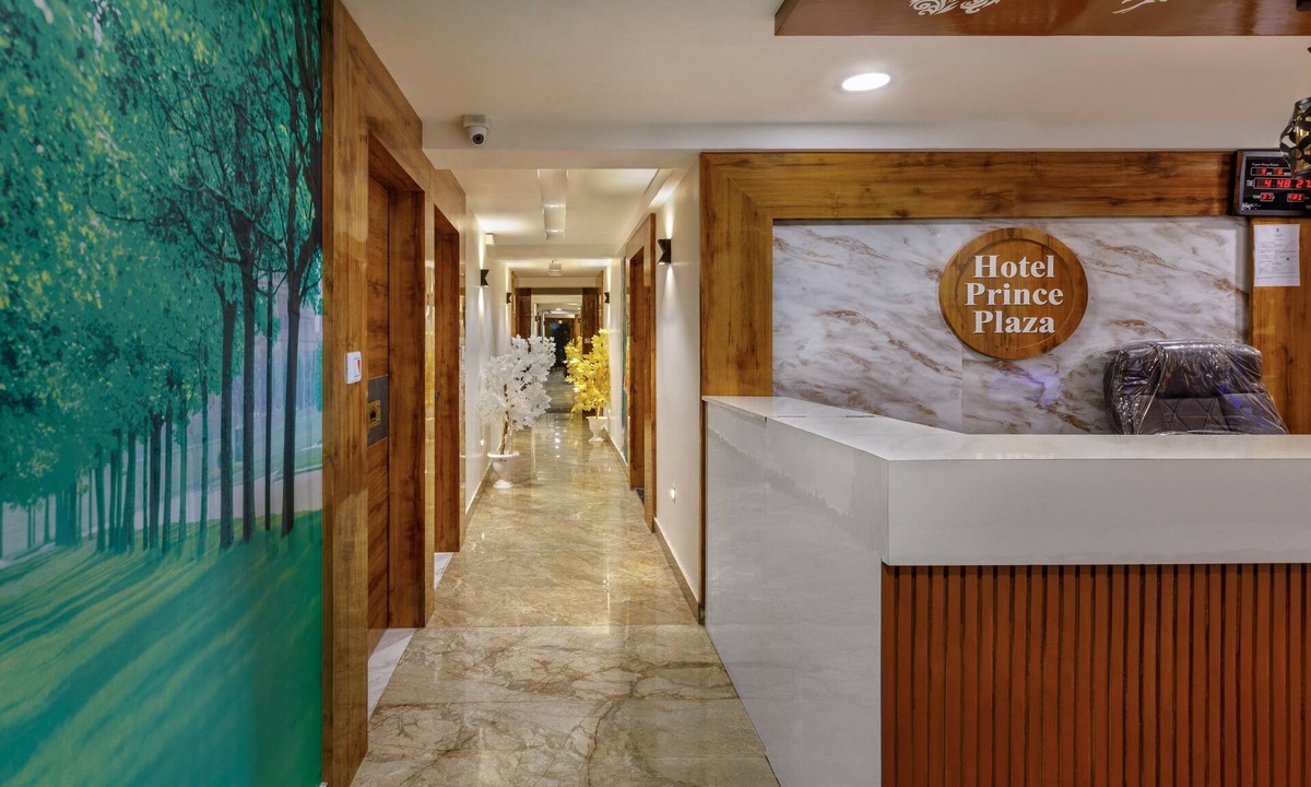 Paldi Hotel | Treebo Prince Plaza