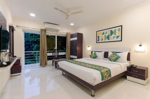 Yelagiri Hotel | Treebo SNS Grand Inn With Swimming Pool