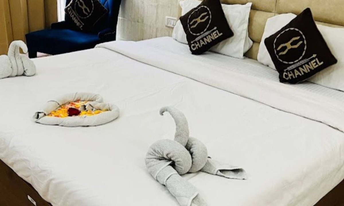 Kuthar Hotel | Treeoise Resort