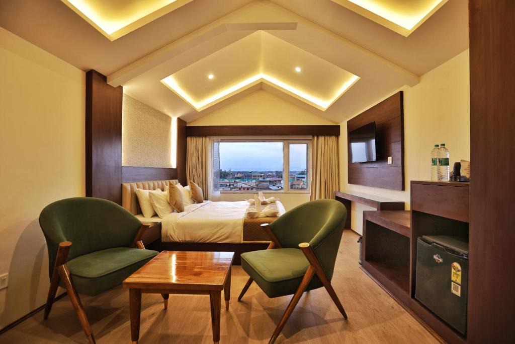 Srinagar Hotel | Trillium Hotel by Stay Sphere