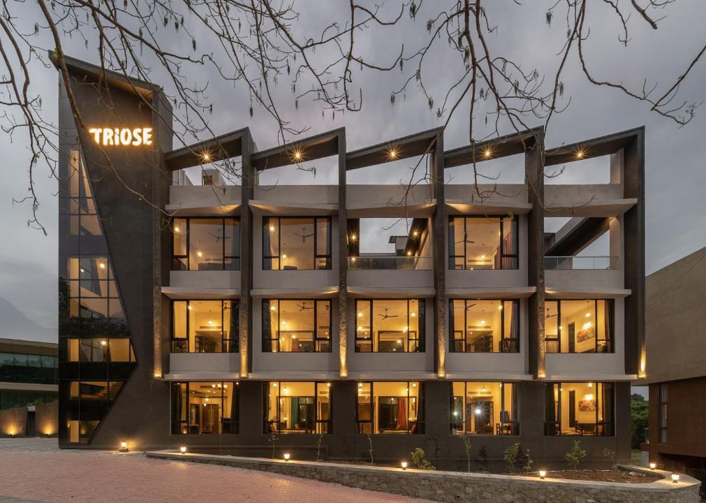 Hudco Colony Hotel | Triose Boutique Hotel Lonavala
