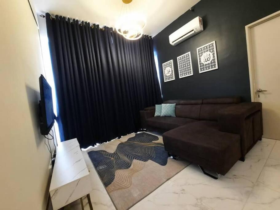 Bandar Kota Bharu Apartment | Troika Right Place To Stay, Nice View to Catch