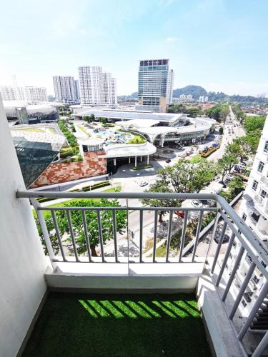 Bayan Lepas Apartment | TuR11-Oppesite Pisa Stadium-1min-FoodCourt-MiniMarket
