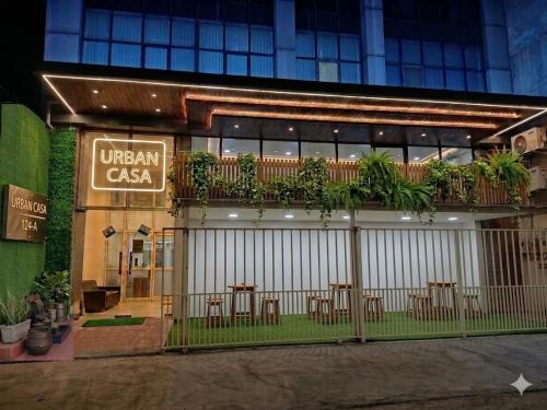 Auli Hotel | Urban Casa