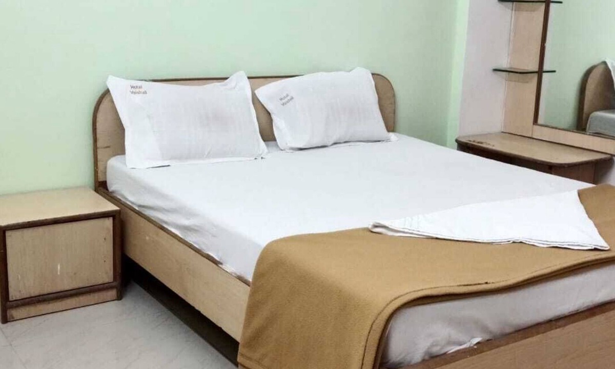 Wadki Hotel | Vaishali Lodge