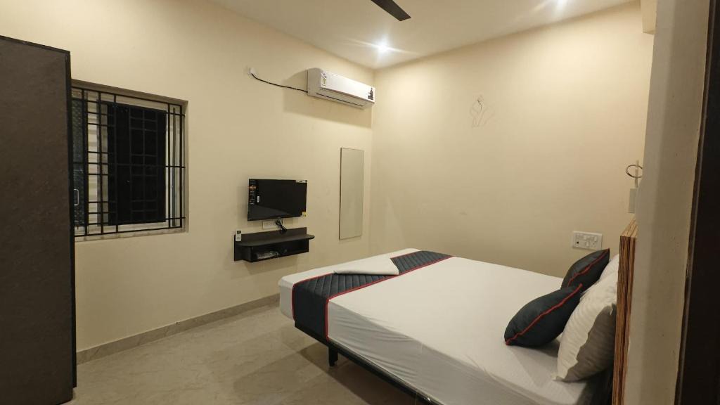 Vandalur Hotel | Vandalur Stay's Inn