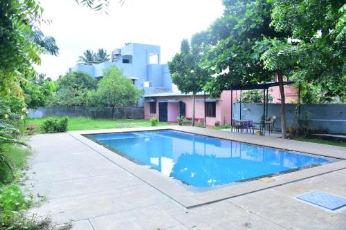 Kalapet House | VCP Beach Resort with SWIMMING POOL