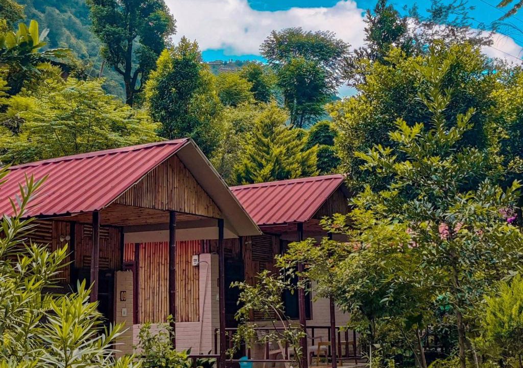 Ukhimath Cabin | Vedant by the River - Chopta Gateway - By Himalayan Eco Lodges