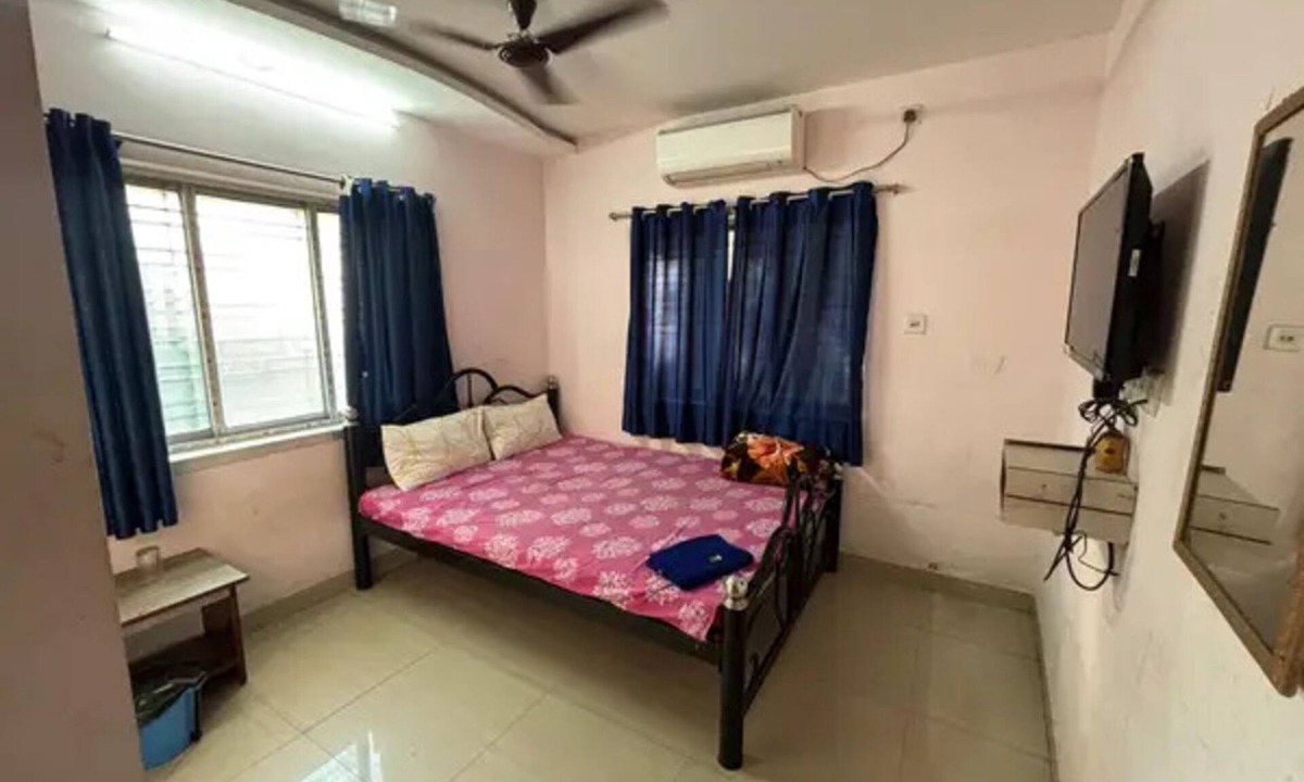 Mukundapur Hotel | Via Ashiyana Inn