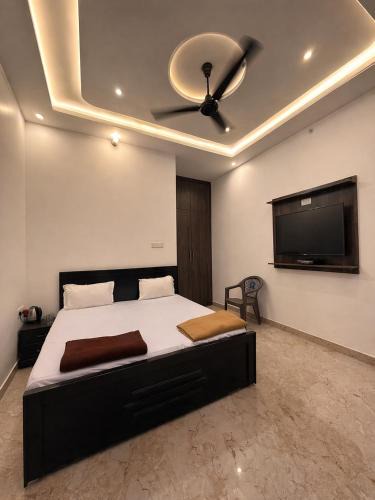 Ayodhya House | Vijay palace 850 meter away from Ram mandir