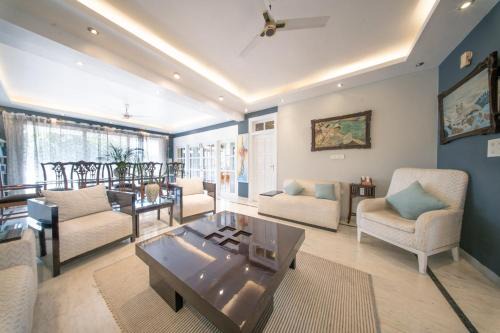 Candolim Villa | Villa Amari, Modern & Luxurious 3BHK w Caretaker