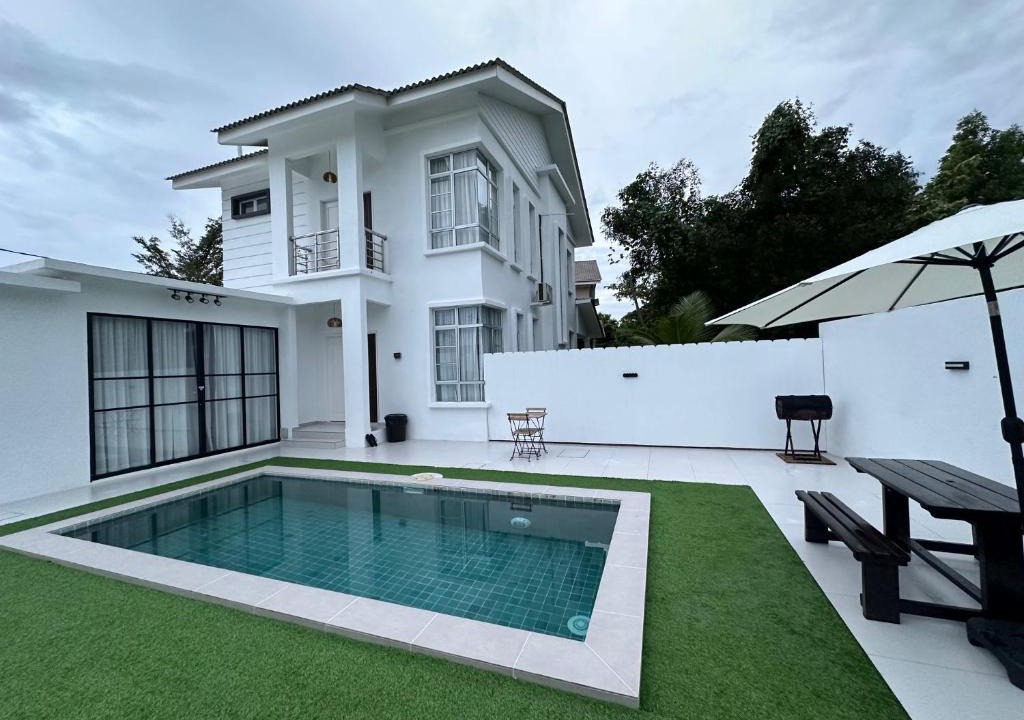 Kampung Batin Villa | Villa Lungo Kuala Terengganu