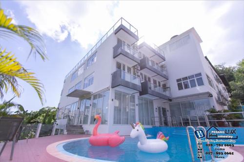 Bukit Kecil House | Villa w/PrivatePool Golf View Snooker BBQ 10BR