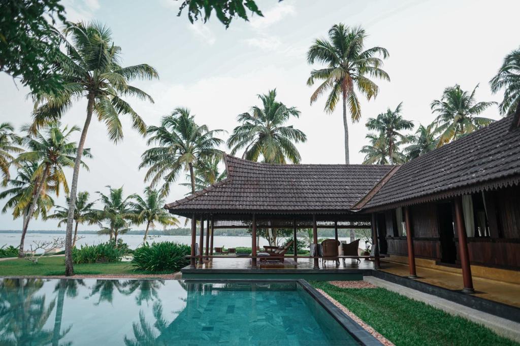 Cherthala Hotel | Vismaya by Moksha Stays