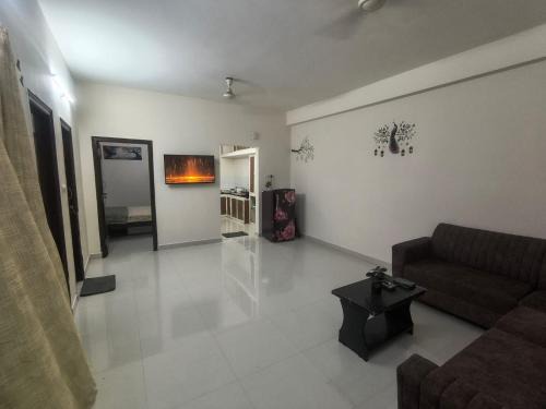 Madhapur Apartment | Vistara Stays Luxury 1BHK in Madhapur Near Hitech City