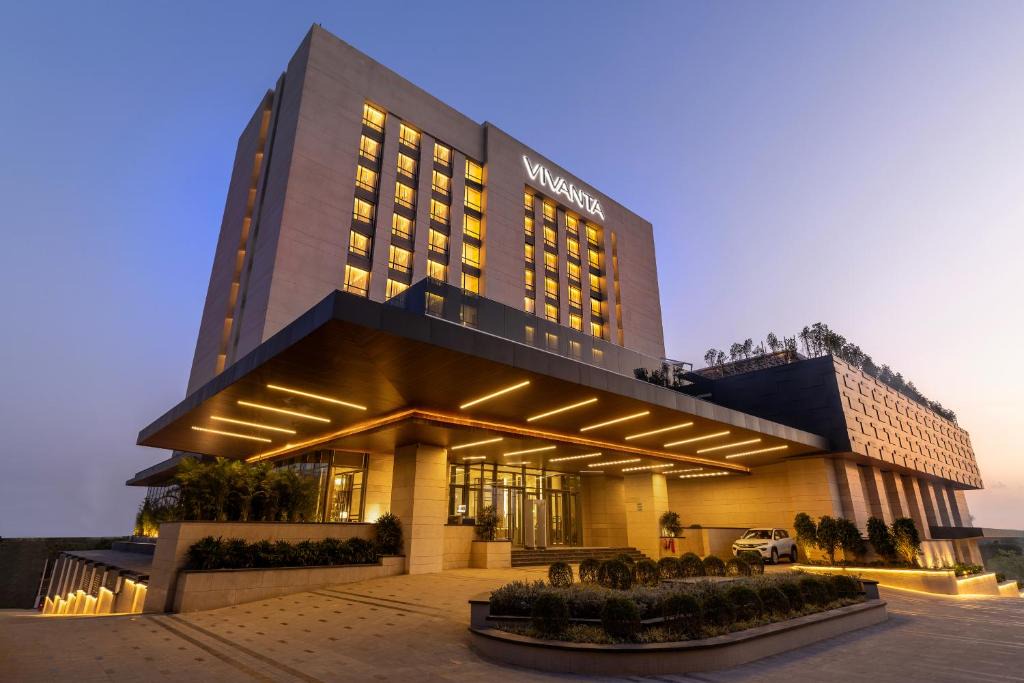 Vrindavan Hotel | Vivanta Vrindavan