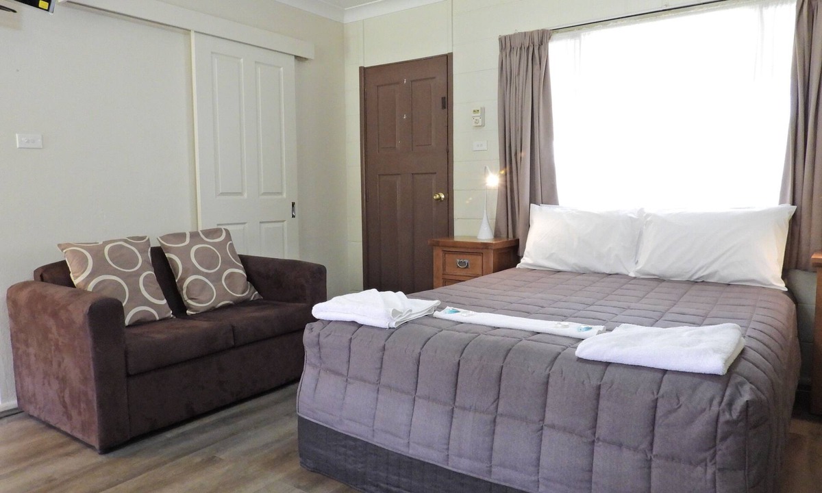 Coonabarabran Hotel | Warrumbungles Mountain Motel