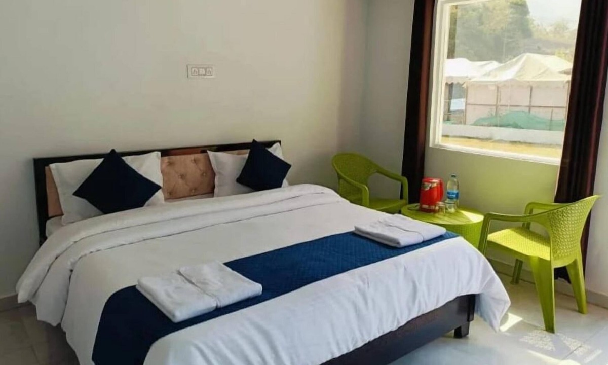Paliyal Gaon Hotel | Waterfront Resort By Mudras
