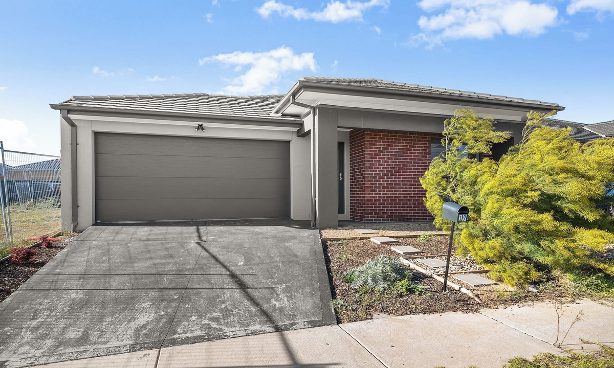 Werribee House | Werribee Nature Sounds：4B Family Getaway 2Garage