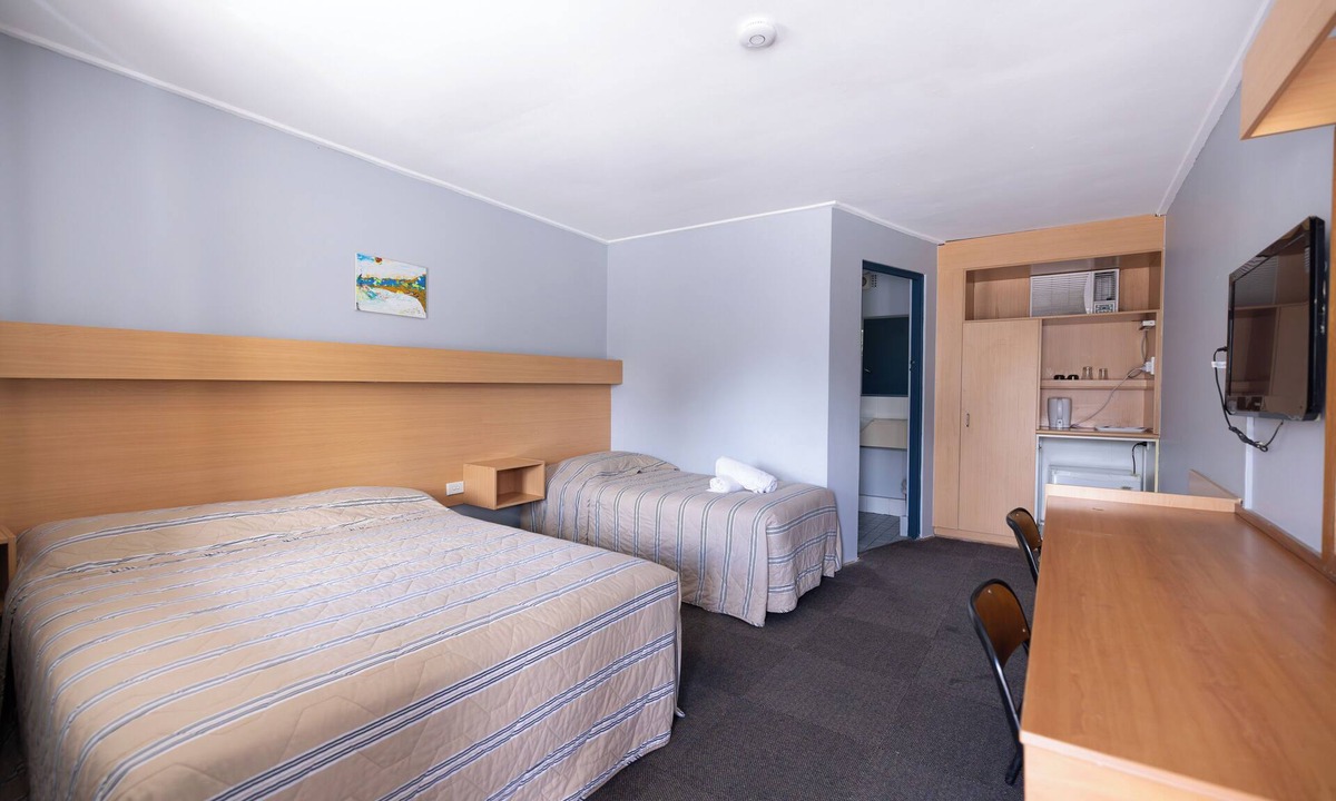 Windsor Hotel | Windsor Heritage Motel