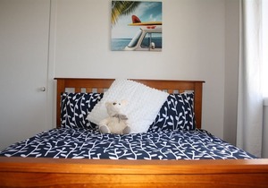 3 Bed (3 Night Min) (Surf Beach on Eric) in Surf Beach