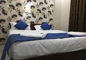 Almas Residency