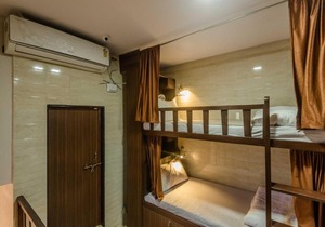 Awesome Dormitory - Men only in Mumbai