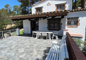 Comfortable villa in residential area with garden and swimming pool, HUTG-026897 in Begur