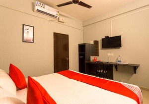 OYO 15598 Cochin Airport Hotel