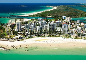 Rainbow Pacific Unit 12 - Beachfront unit a great spot for a family beach holiday with Wi-Fi Inc. in Coolangatta