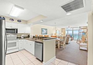 Stylish comfort in this lovely Laguna Keyes condo | Laguna Keyes - 703 in North Myrtle Beach