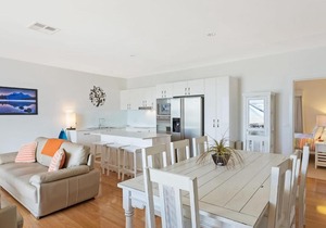 Wharf Apartment Unit 15 in Narooma