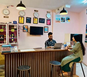 Live Hostel 