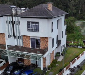 Zinnia Residences 