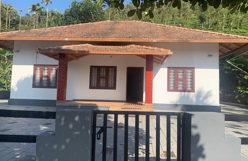 Mananthavady Villa | 140 m² Villa ∙ 4 bedrooms ∙ 14 guests