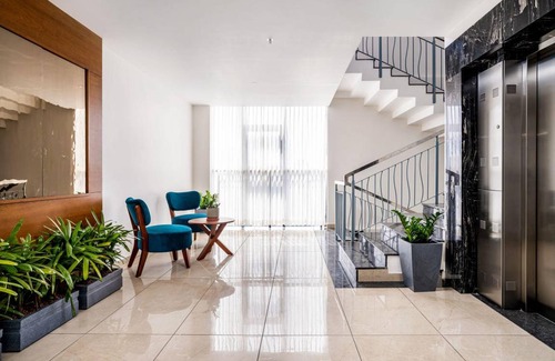 Civil Station Hotel | 350 m² Hotel ∙ 3 guests