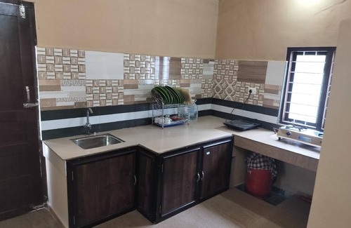Elappara House | 900 m² House ∙ 3 bedrooms ∙ 13 guests