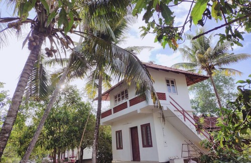 Mararikulam Resort | Private room ∙ 2 guests