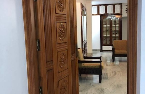 Guruvayur Resort | Private room ∙ 6 guests