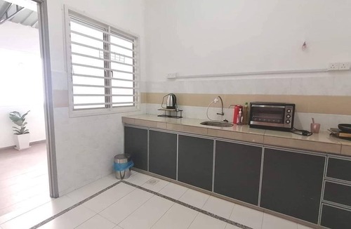 Kampung Bukit Katil House | 1-12 Pax Premium & Cozy Home ! WIFI/ASTRO/WATER DISPENSER