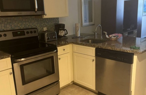 Hollywood Resort | 1 King Bed - Oceanfront Resort Steps from Hollywood Beachn ALL FEES INCLUDED!
