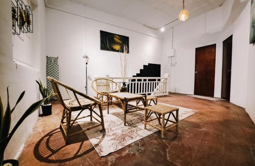 Downtown George Town Hostel | 111 Hutton Lane Hostel